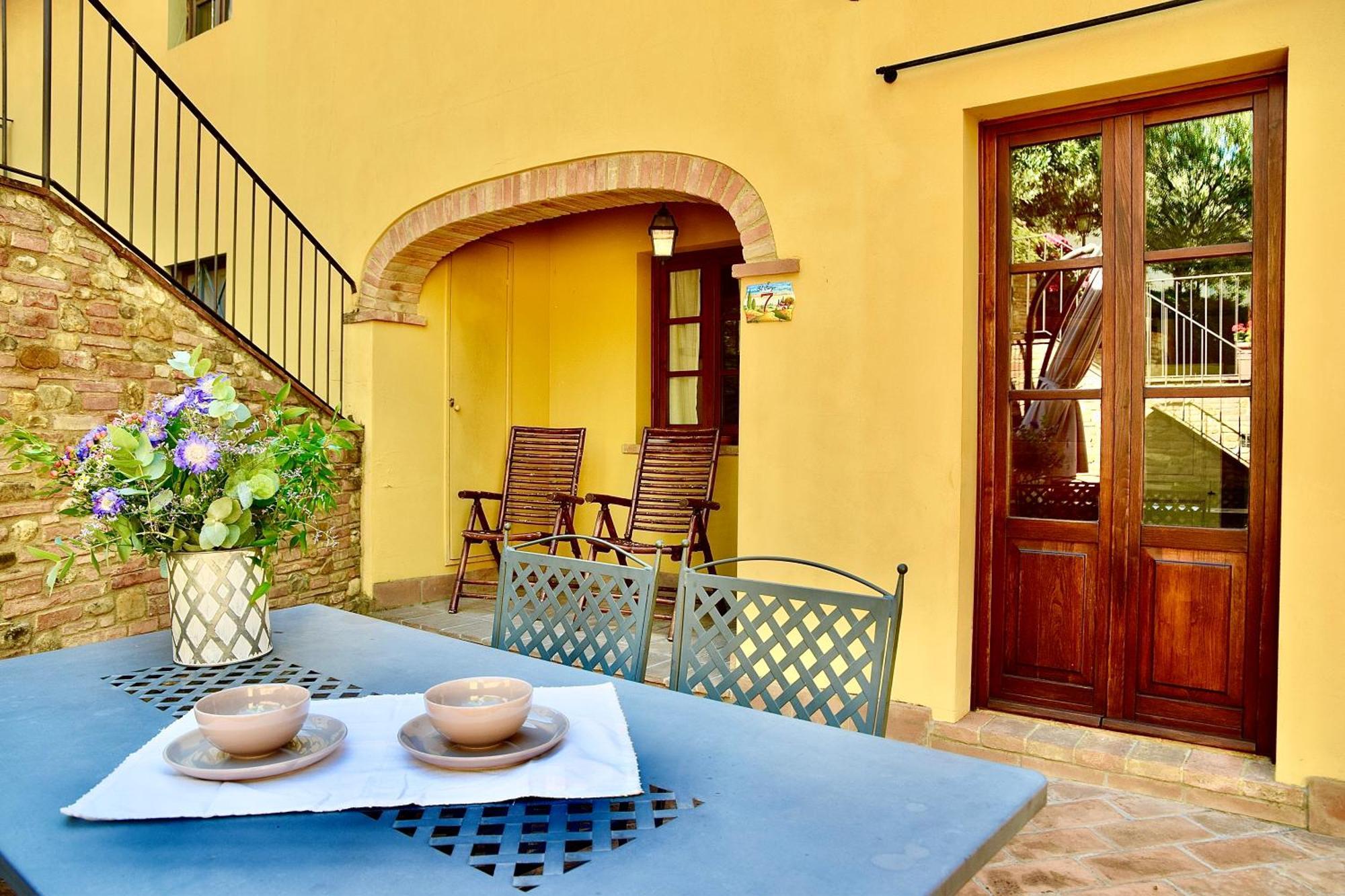 Relax In Chianti Il Borgo 7 Apartment Монтеспертоли Екстериор снимка